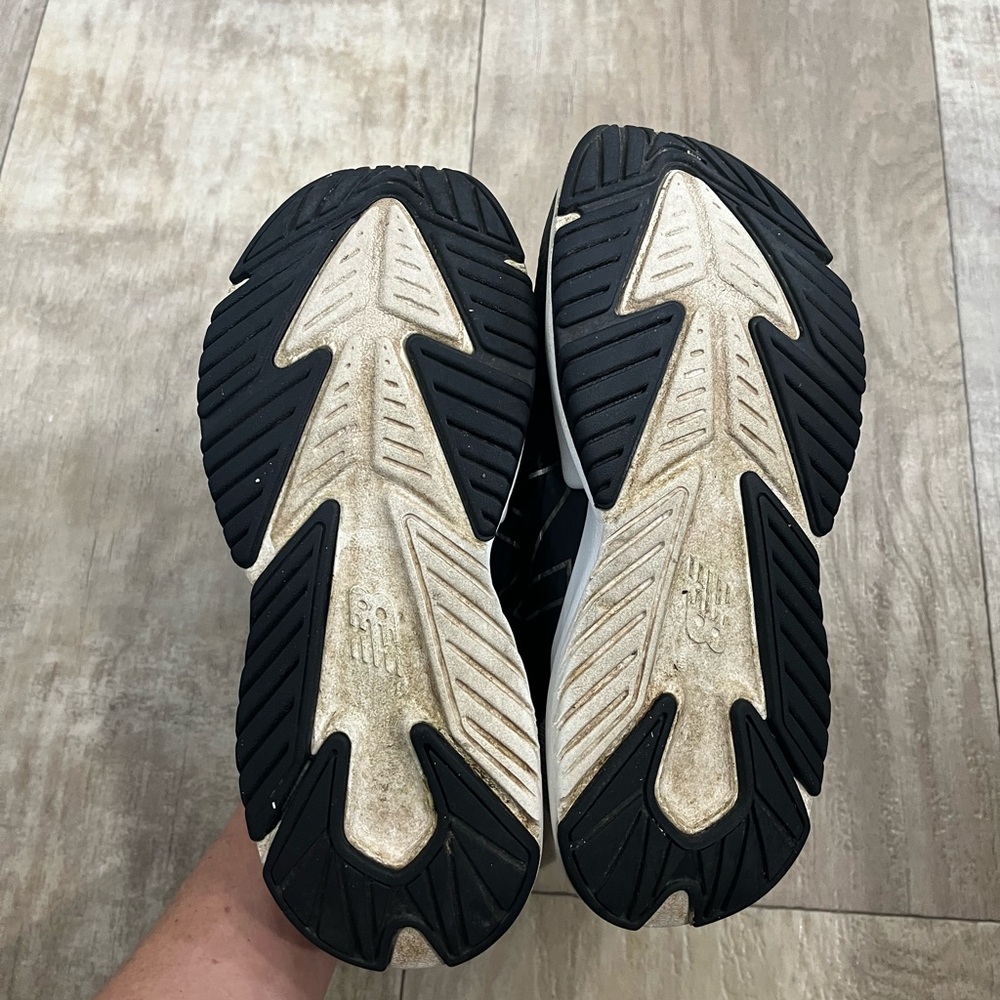 Boys New Balance - Picture 11 of 13
